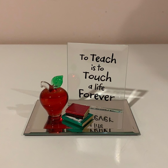 Teacher’s glass desk ornament. - Picture 2 of 3